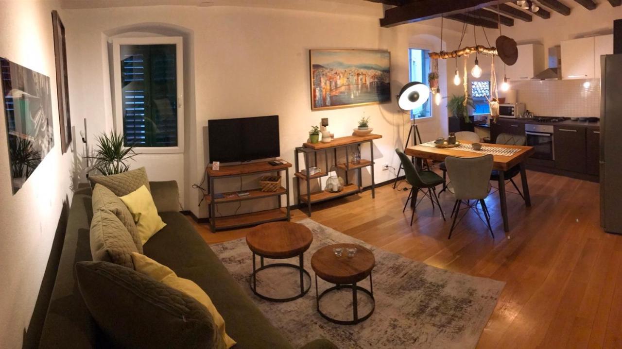 Apartment Carera