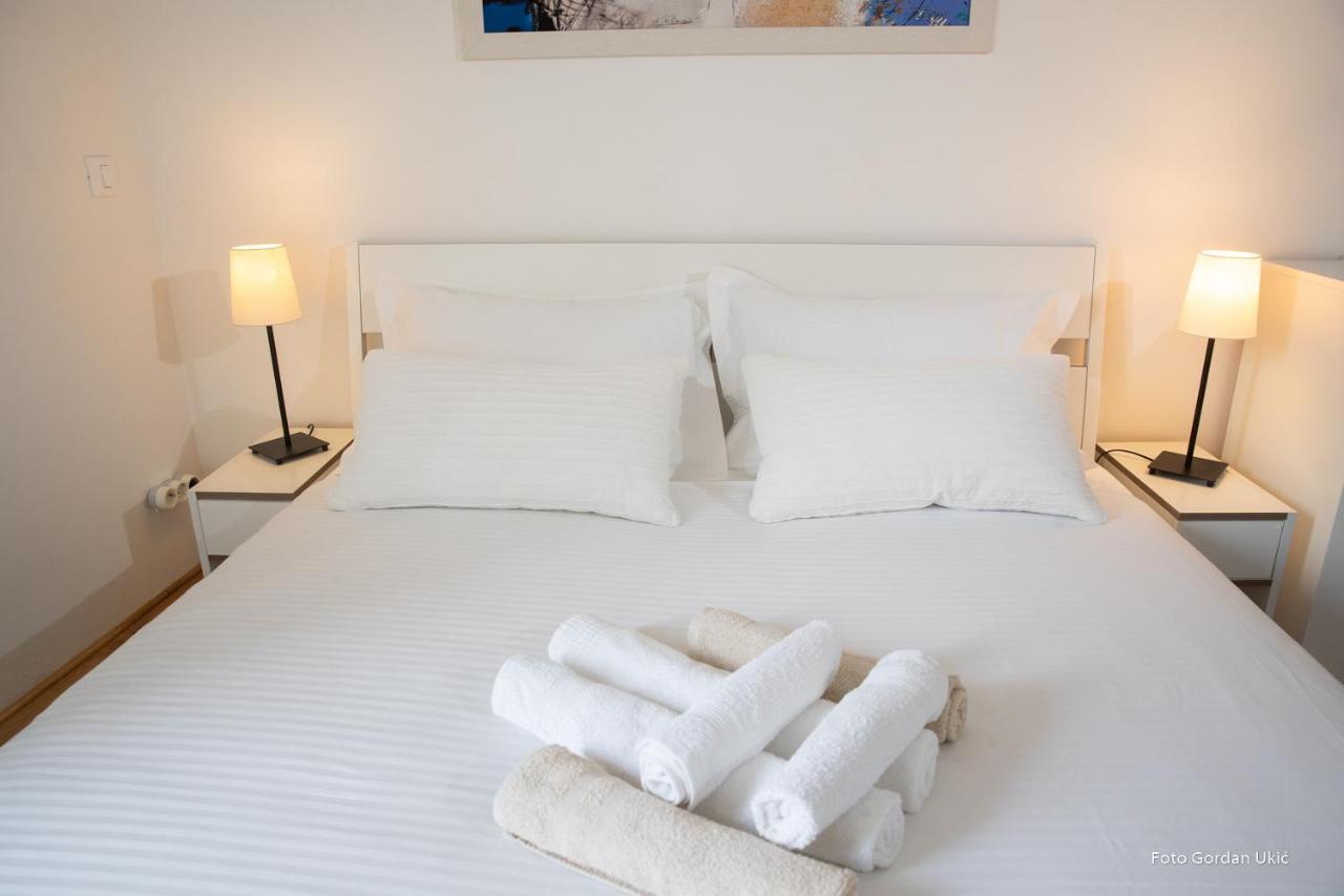 Carera Apartment